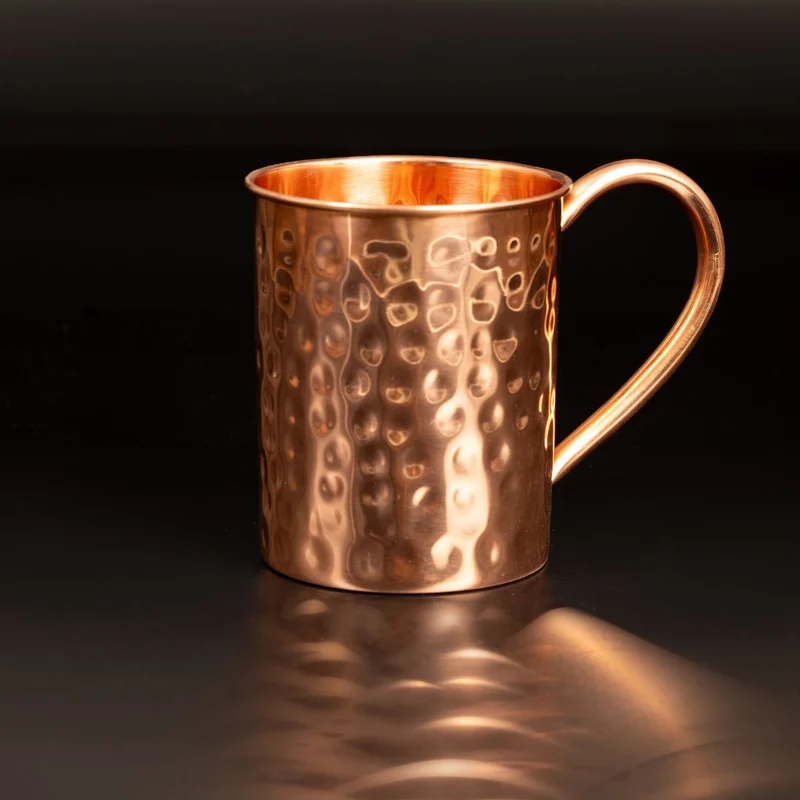 Kupferbecher-Set Barca – 4x Cocktailbecher (gehämmert, 400 ml) + 6-teiliges Zubehör-Set