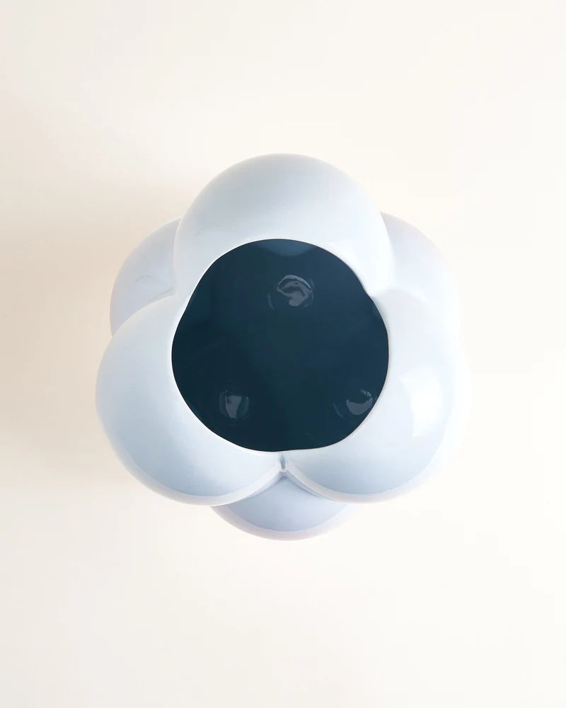 MaM x Patrick Vogel Vase L blau lila rosa