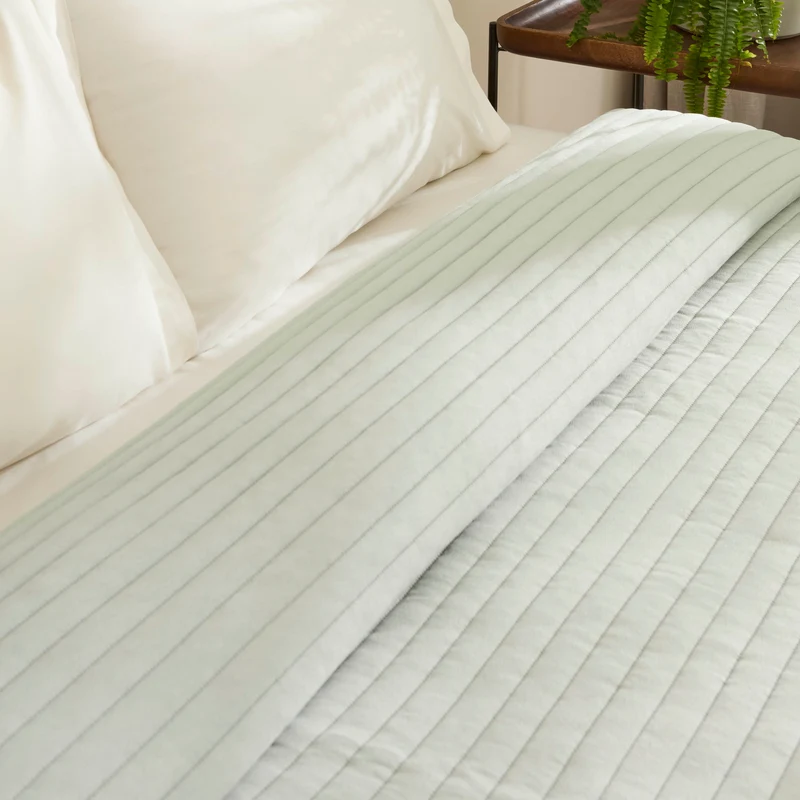 Karaca Freya Tagesdecke, Einzelbett, Salbeigrün
