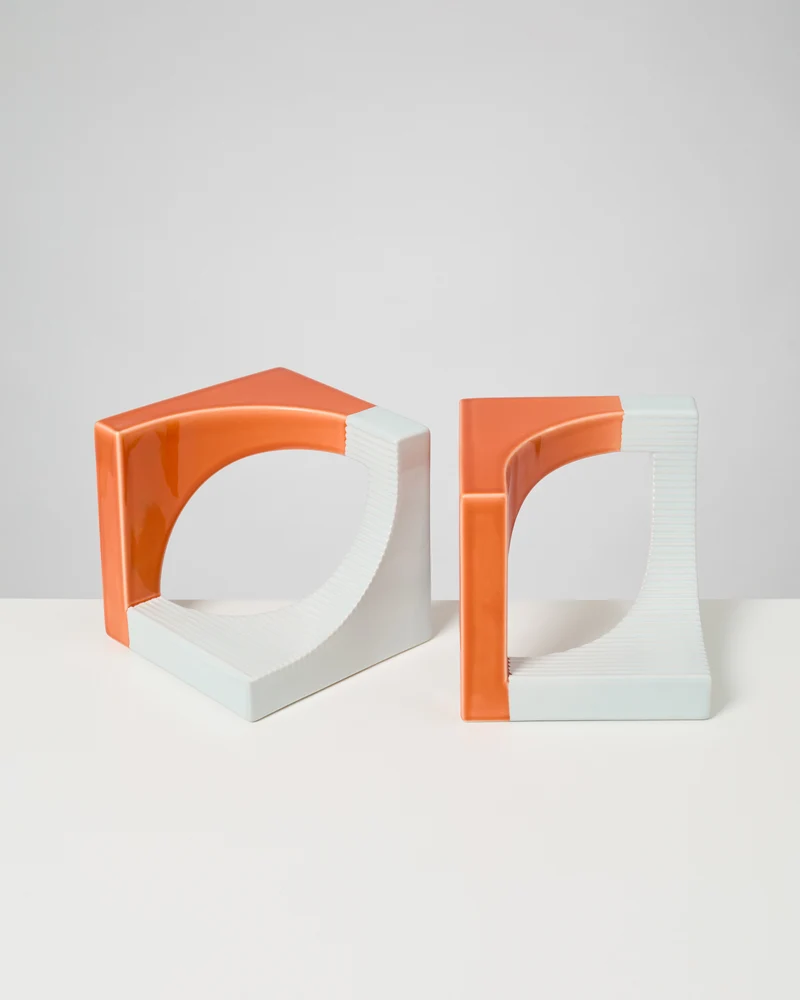 Tomar Buchstütze orange hellblau