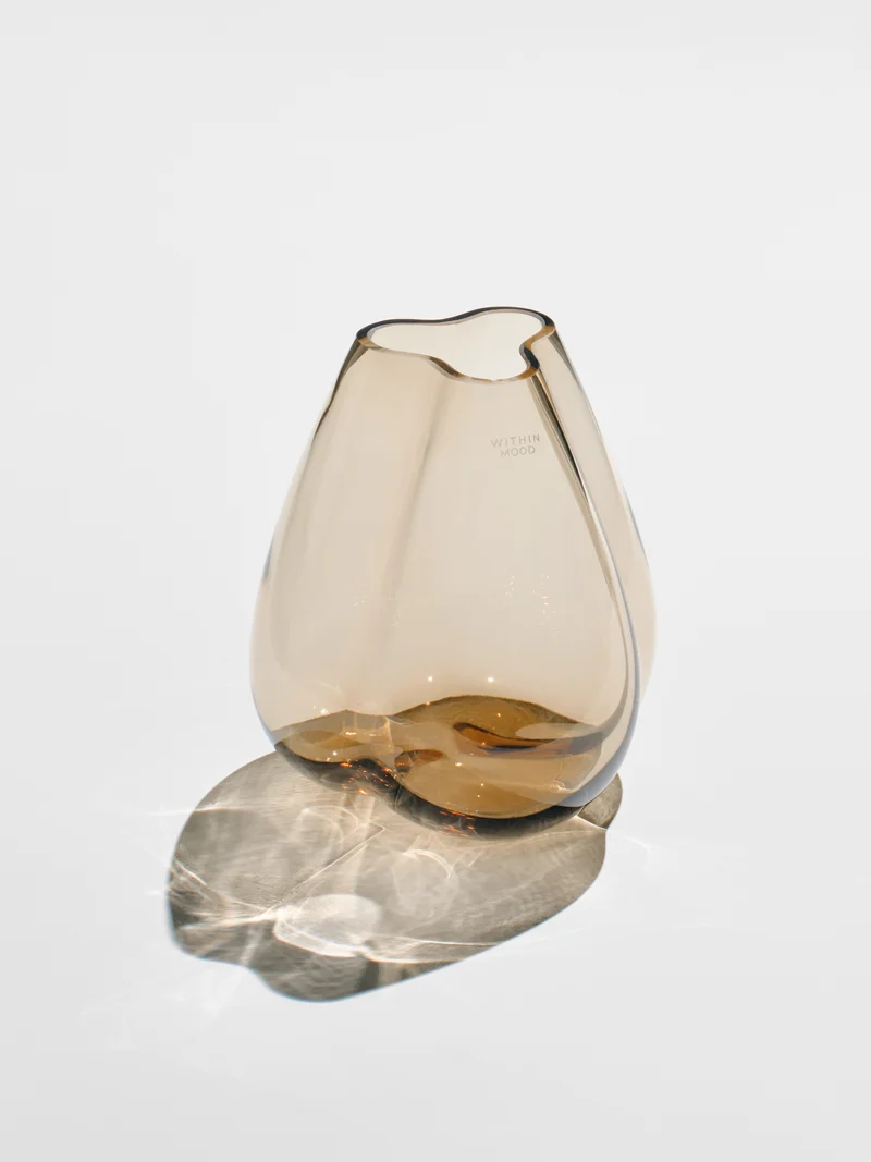 Mini Tulip Vase, brown