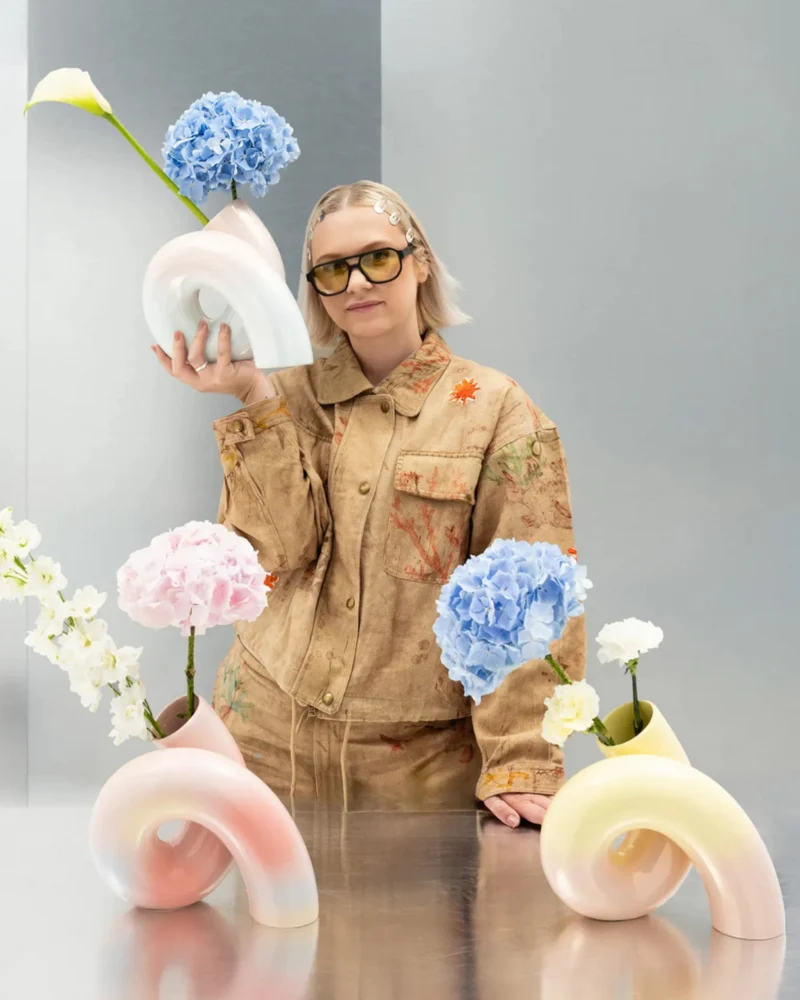 MaM x Ju Schnee Vase L rosa hellblau