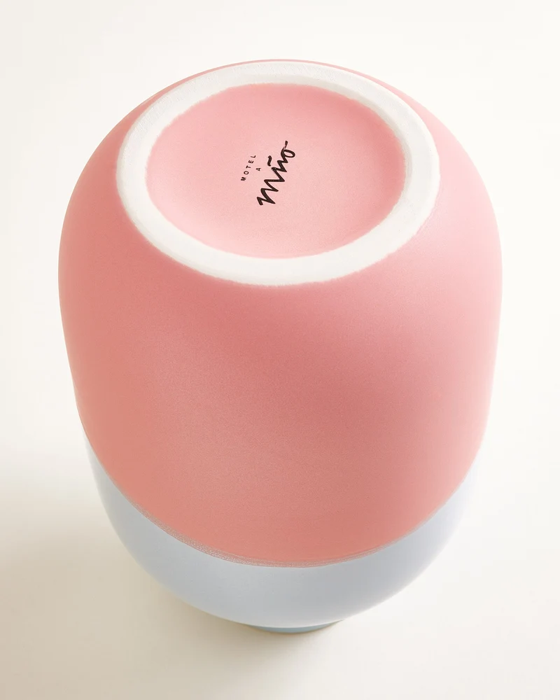 Nuno Vase M hellblau rosa