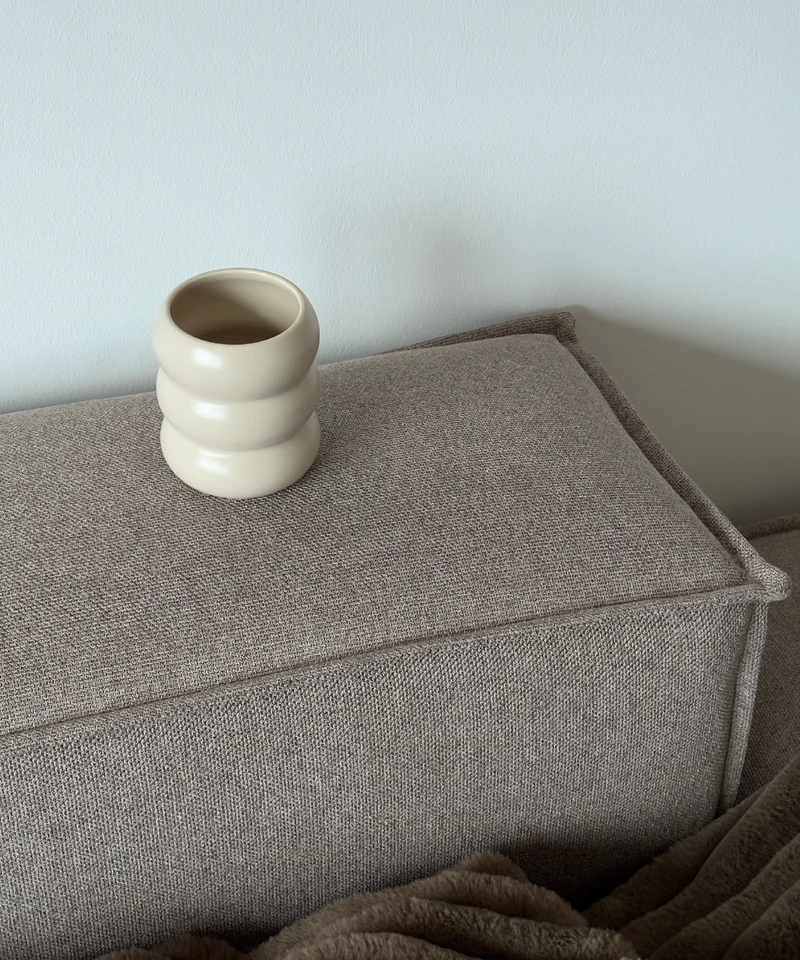 Wellenförmiger Keramik Becher Beige | Mya