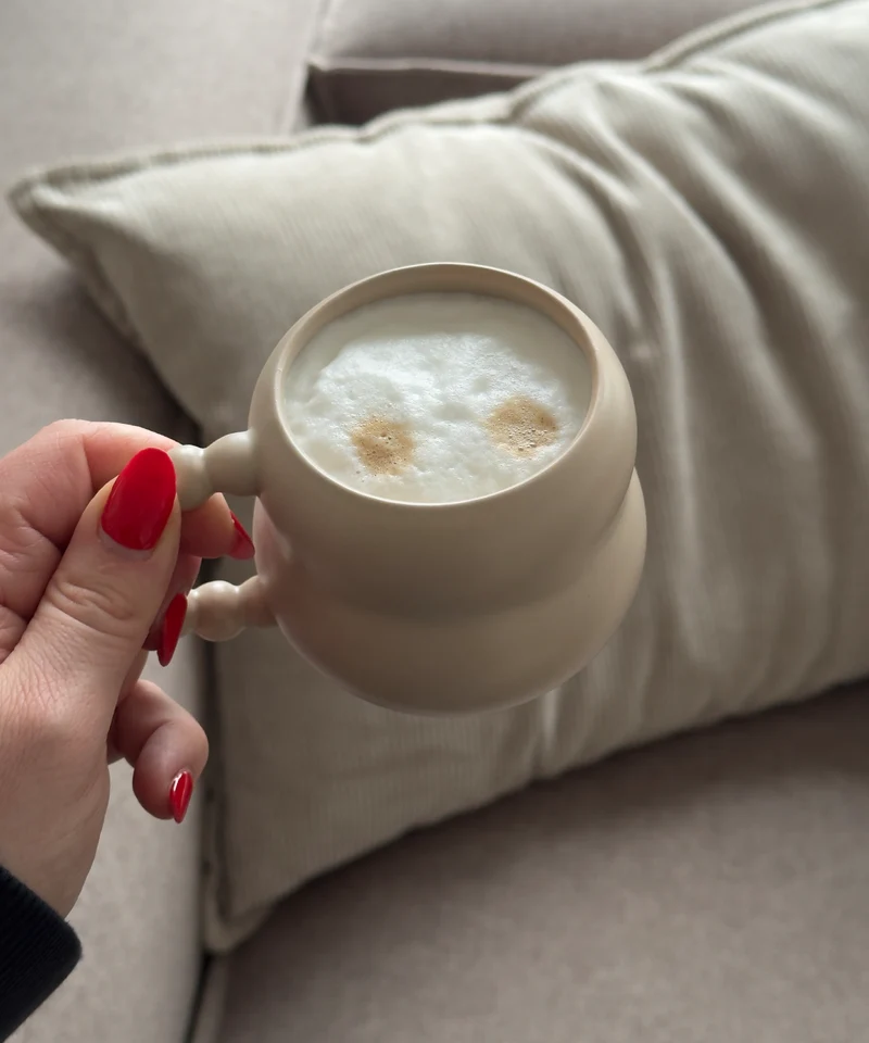 Keramiktasse Perlenhenkel Beige | Chloé