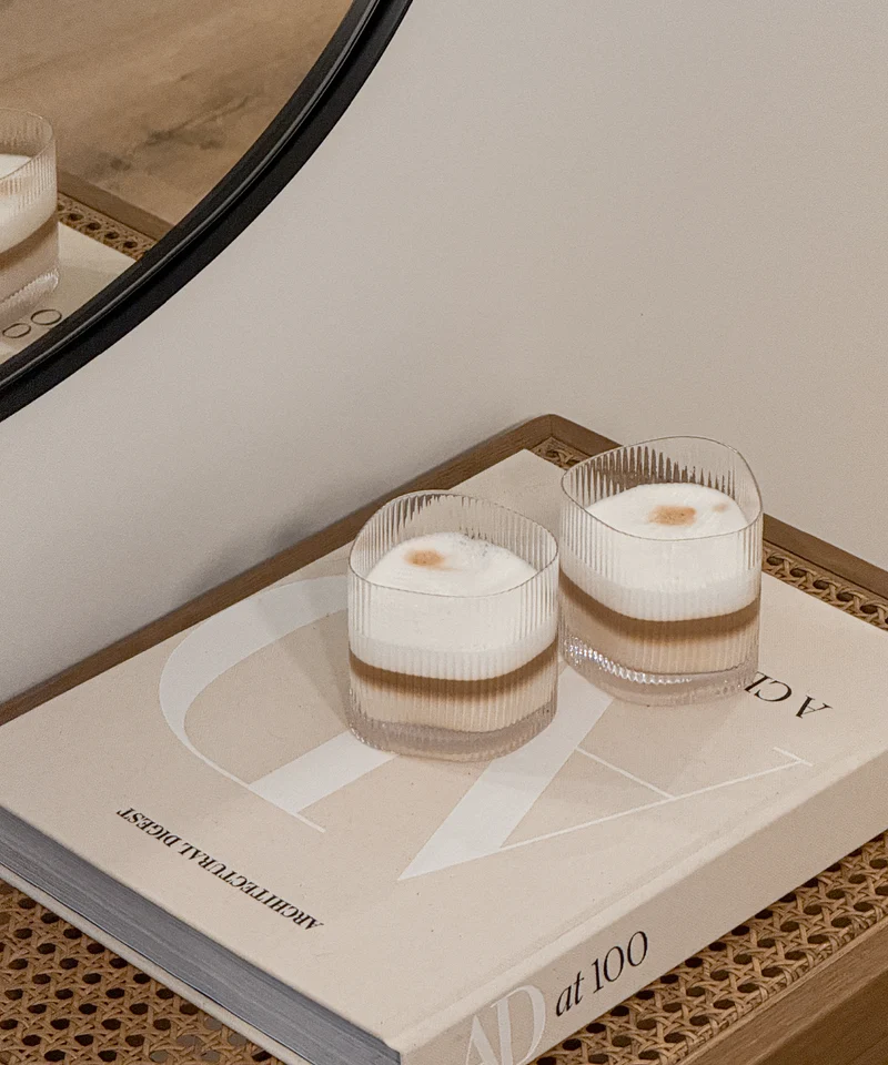Kleines Trinkglas im gerillten Design | Venice