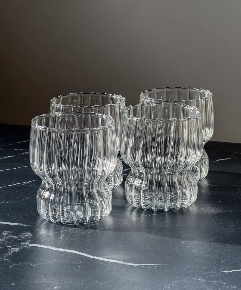 Kurviges Glas Streifen-Design | Norway