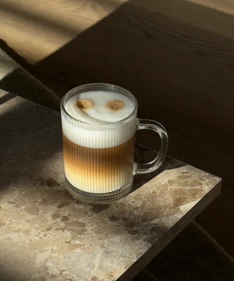 Geriffelte Glastasse (300ml) | Paris