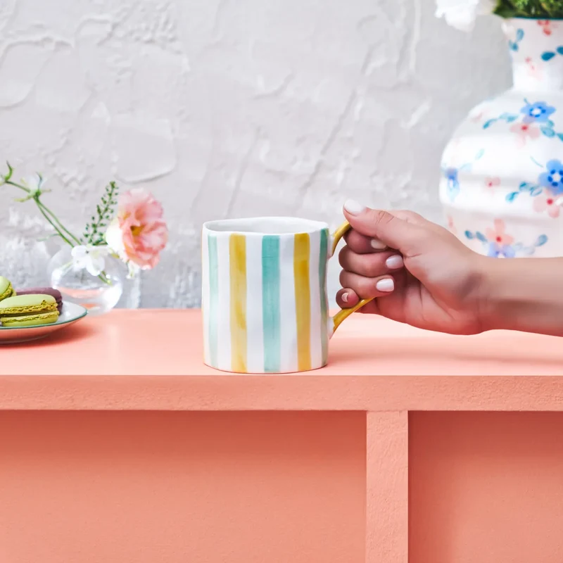 Karaca Primavera Streifen Tasse