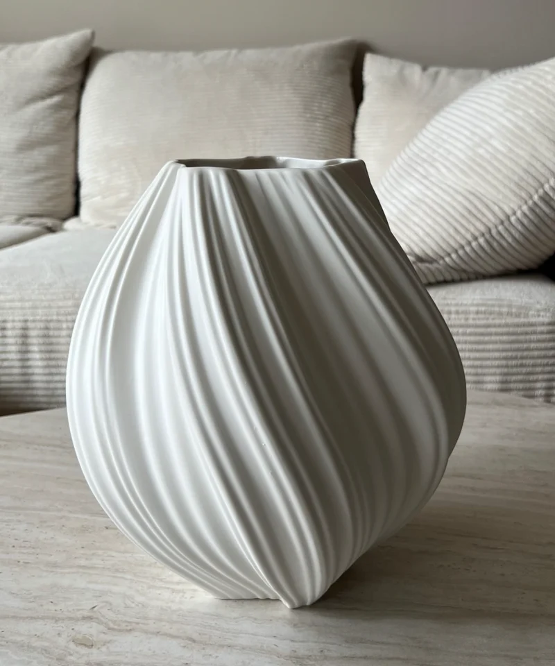 Set aus großer und kleiner Keramik Vase in Cremeweiß | Flora