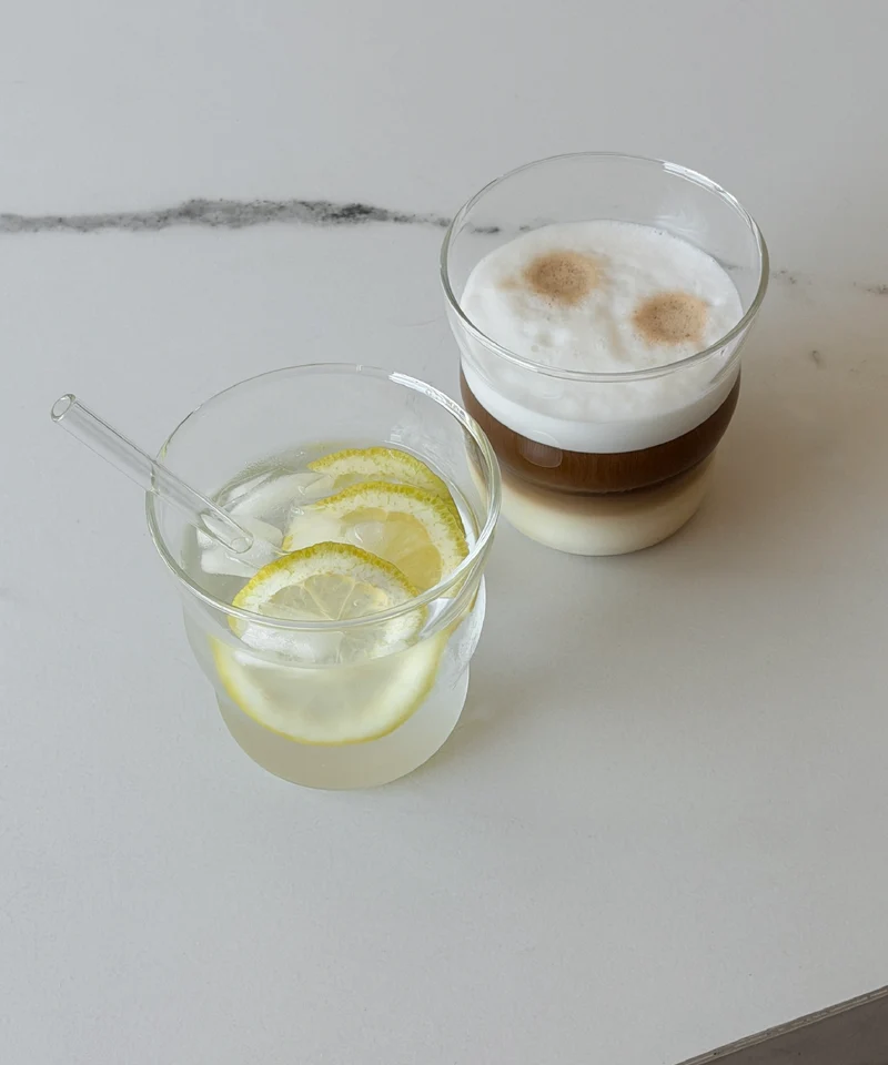 Kleines Trinkglas im Wellen-Design | Capri