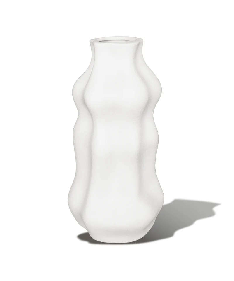 Schmale Keramikvase mit weich gewellter Silhouette | Sana