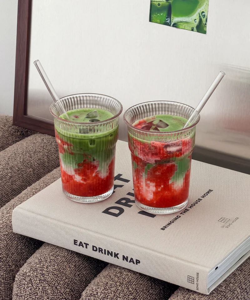 Gerilltes Trinkglas im To-Go Design | Liva