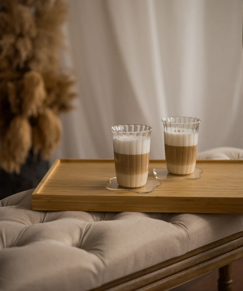 Trinkglas im Streifen-Design mit gerüschtem Rand | Norway