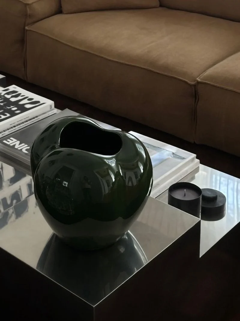 Poppy Vase, racing green