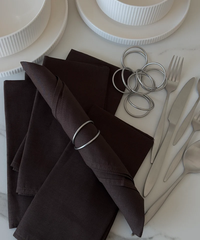 Dunkelbraune Servietten 6er Set | Kyla