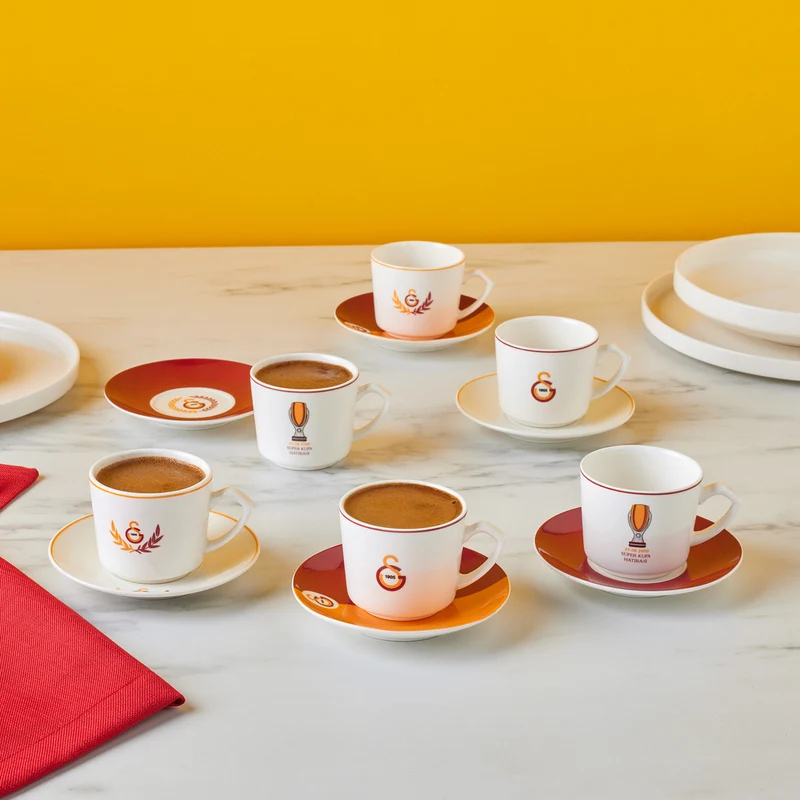 Karaca x Galatasaray Lizenziertes 6-Personen-Kaffeetassen-Set 80 ml