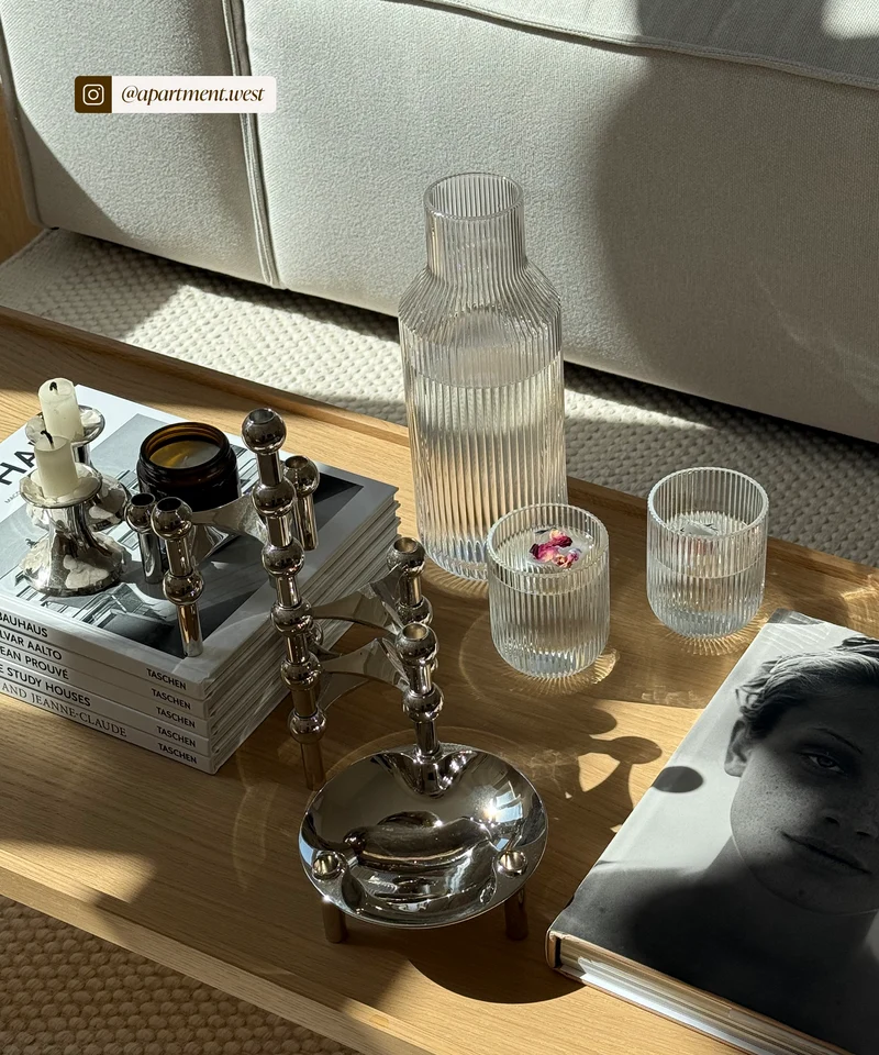 Geriffelte Karaffe (1550ml) | Paris