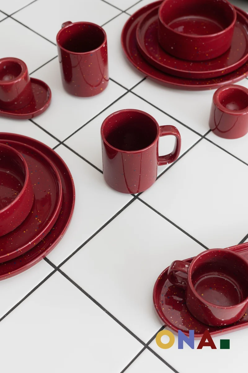 ONA Becher Fika Burgundy 330 ml - 4 Stück