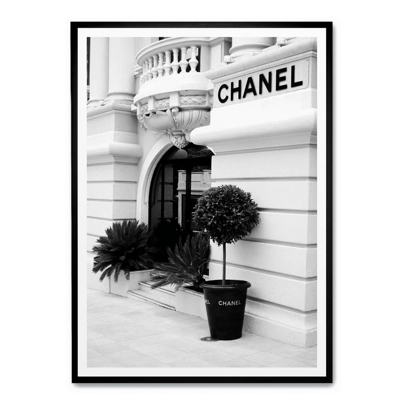 Chanel-Store-Bild im Rahmen 30x40 mit Passepartout