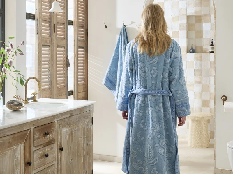 PIP STUDIO Jasmin Jacquard Bademantel light blue S (1 Stück)