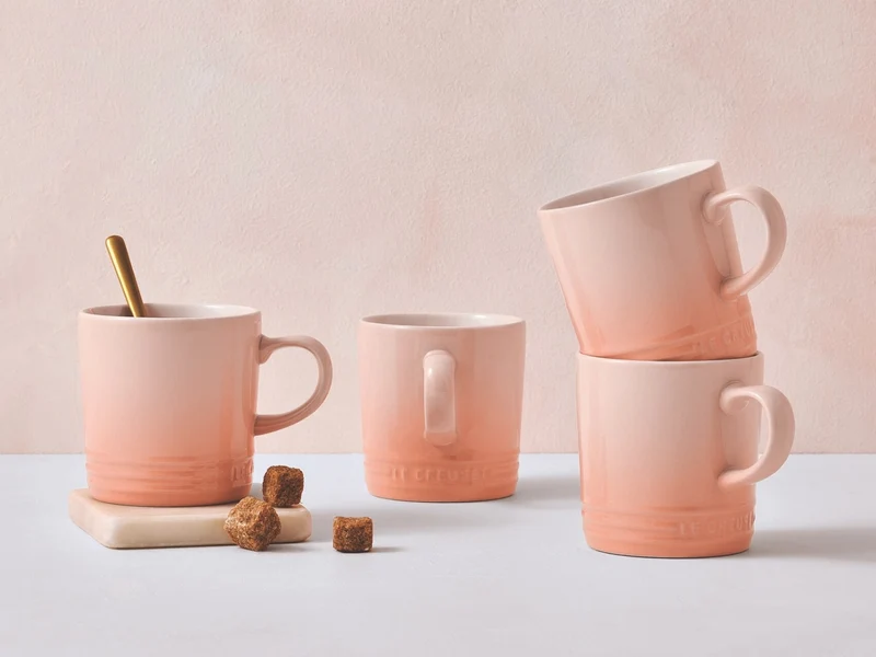Le Creuset Becher mit Henkel pêche 0,35l