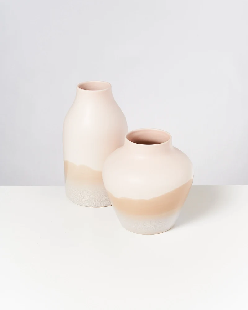 Marisa Vase M sand