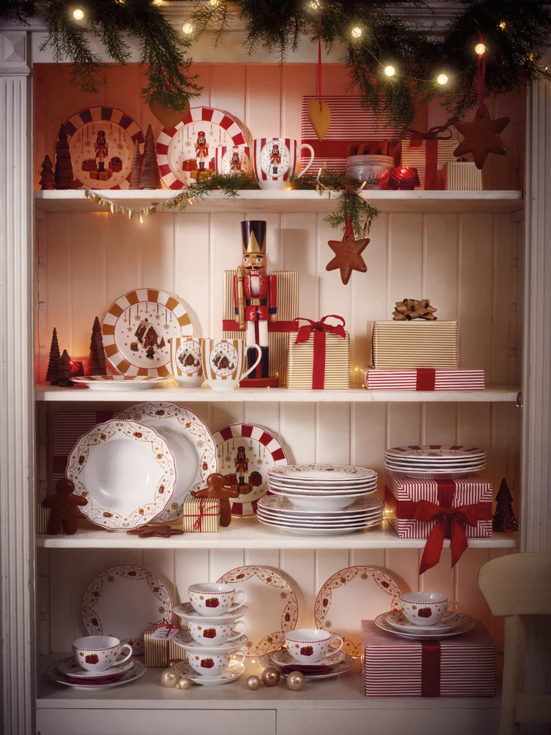Hutschenreuther Christmas Love red Bowl 17cm