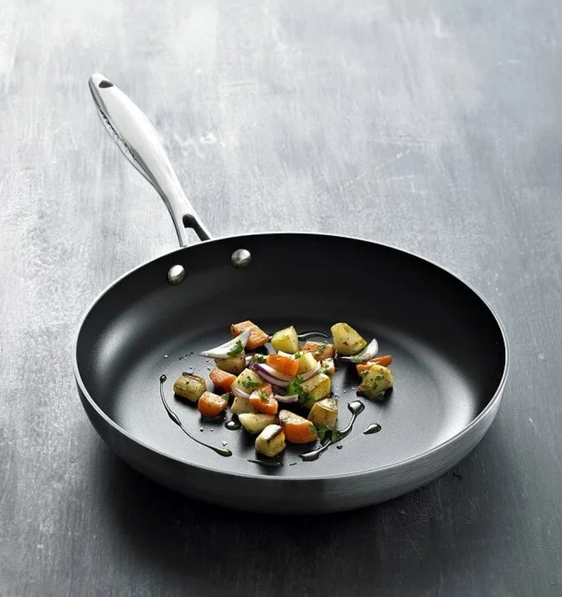 SCANPAN Bratpfanne CTX ø 24 cm - geeignet für alle Wärmequellen - Standard Antihaftbeschichtung