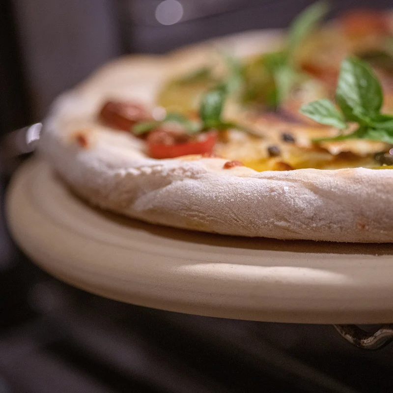 CeraFlam® – Pizzaplatte für Backofen und Kugelgrill