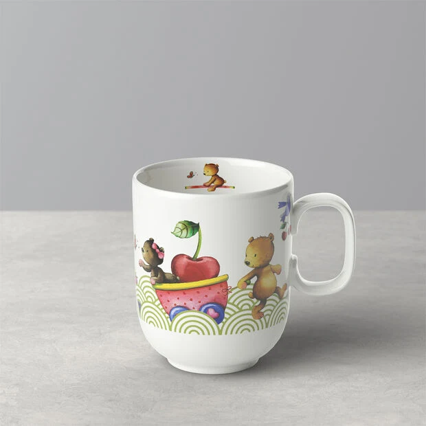 Hungry as a Bear Kinderbecher groß