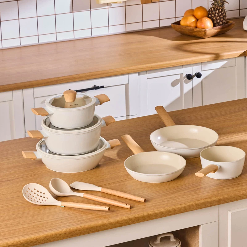 Karaca Swiss Crystal Almond Cream 12-teiliges Kochgeschirr-Set