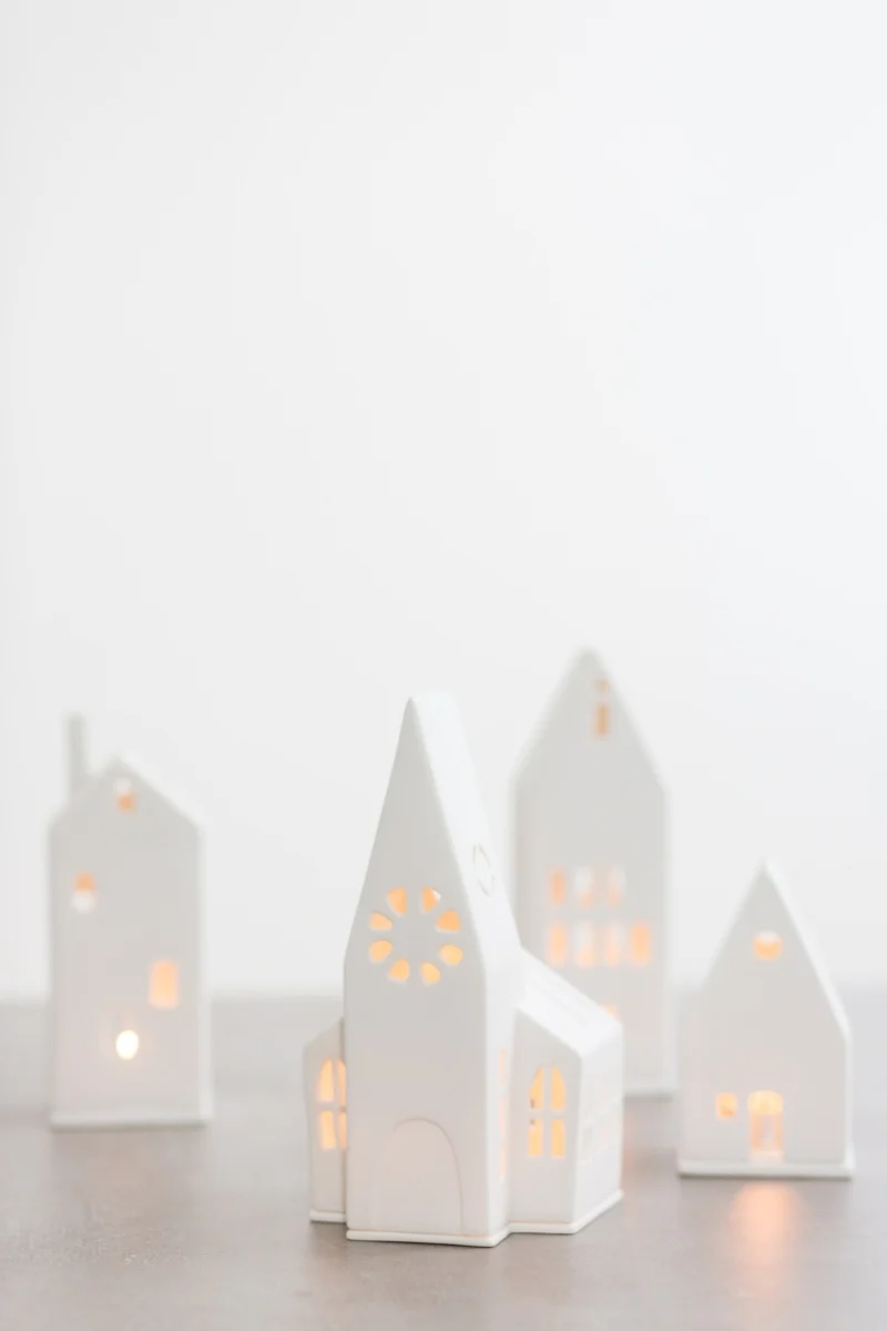 räder Lichthaus Kirche weiß 23cm