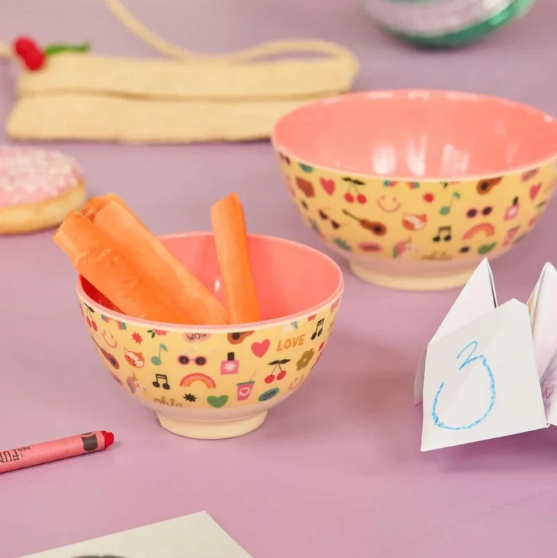 rice Mittelgroße Kinderschüssel Hellgelb - Unicorn Love Print