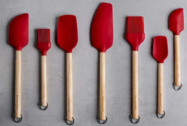 KitchenAid Rührlöffel Core Kaiserrot Birkenholz 31 cm - Kochlöffel für Antihaft
