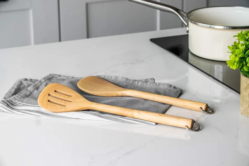 KitchenAid Pfannenwender Core Birkenholz 33 cm Braun - Spatel Kochlöffel