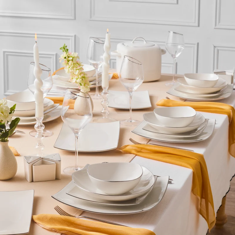 Karaca Square Bone Lucia 60-teiliges Tafelservice für 12 Personen – Gold