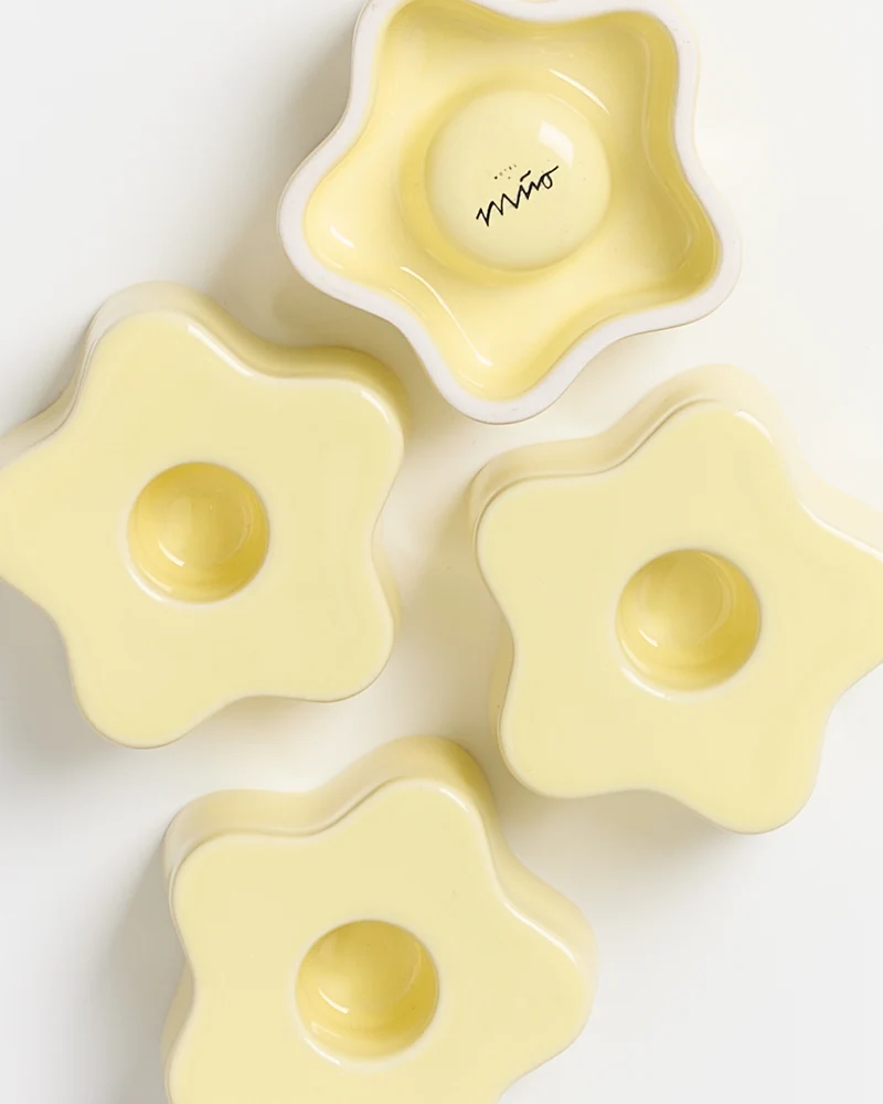 Seia Kerzenhalter flower gelb