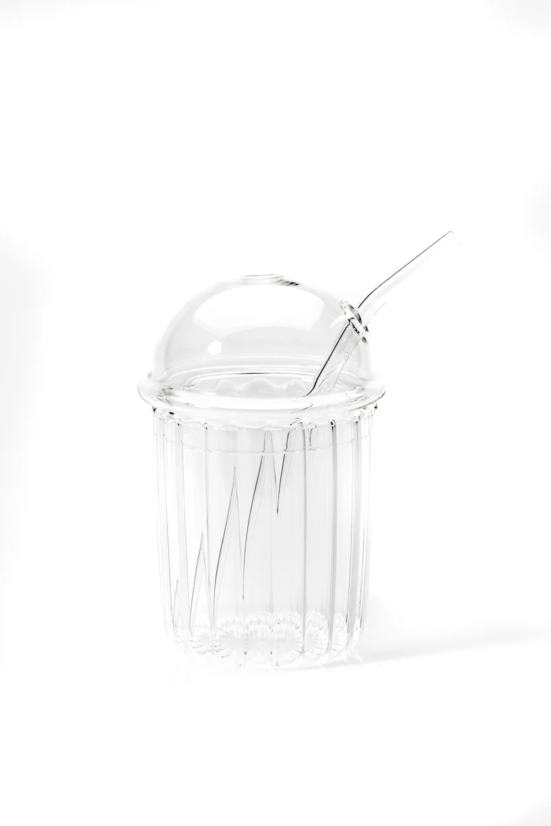 Vivien Glasbecher mit Strohhalm