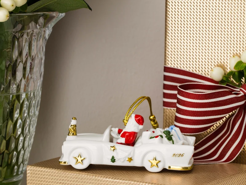 Villeroy & Boch Christmas Classics Ornament Cadillac 2026