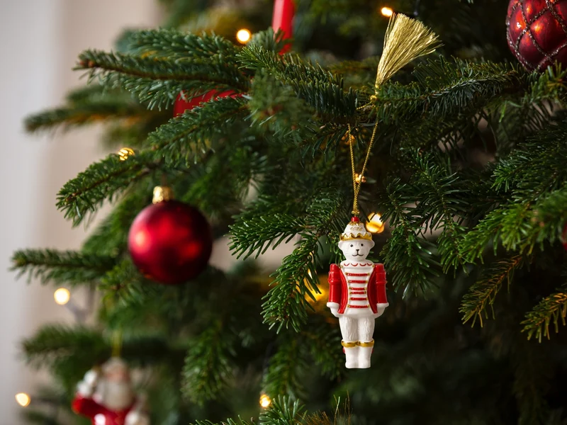 Villeroy & Boch Christmas Classics Ornament Teddy-Nussknacker 2026