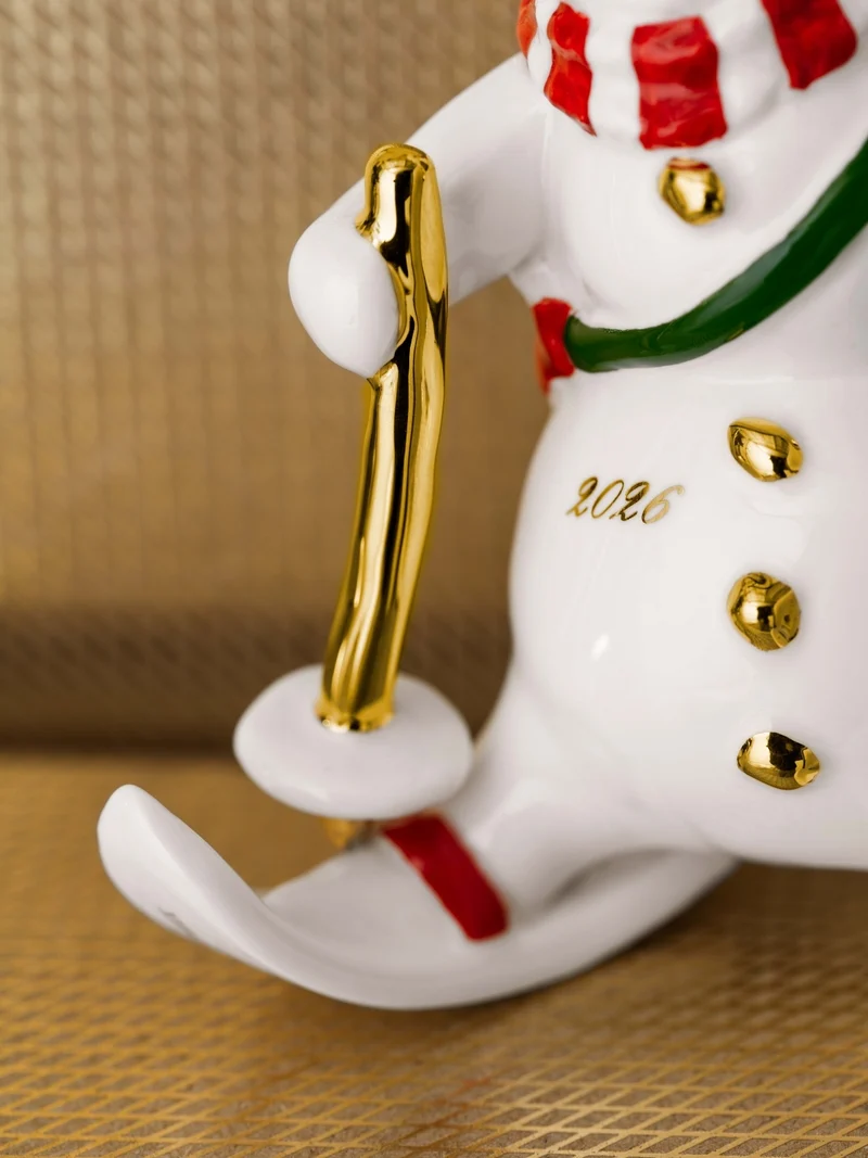 Villeroy & Boch Christmas Classics Ornament Schneemann 2026