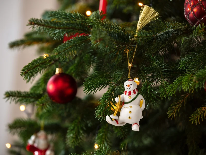 Villeroy & Boch Christmas Classics Ornament Schneemann 2026