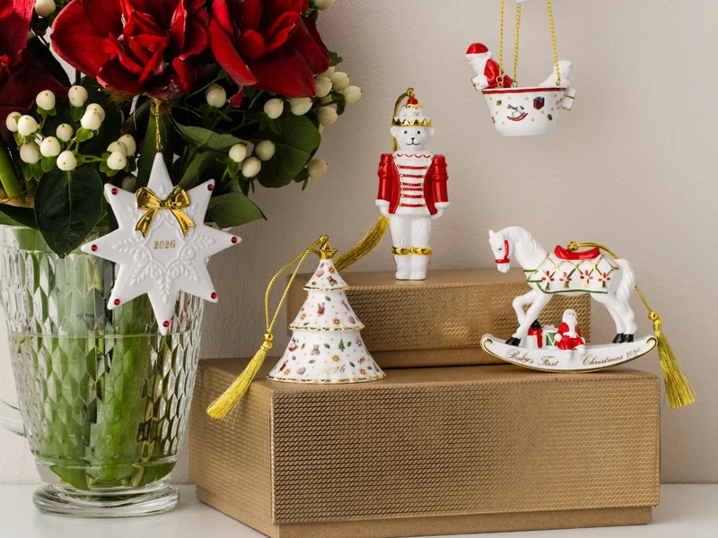 Villeroy & Boch Christmas Classics Ornament Schaukelpferd 2026