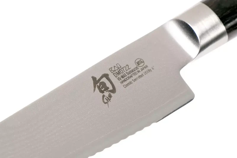Kai Shun Classic Tomatenmesser - 32-lagiger Damaststahl - 15 cm - DM-0722