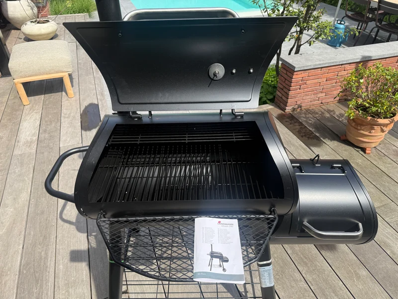 Landmann BBQ / Smoker Vinson 200 - Holzkohlegrill - Grillfläche 70,5 x 39,5 cm