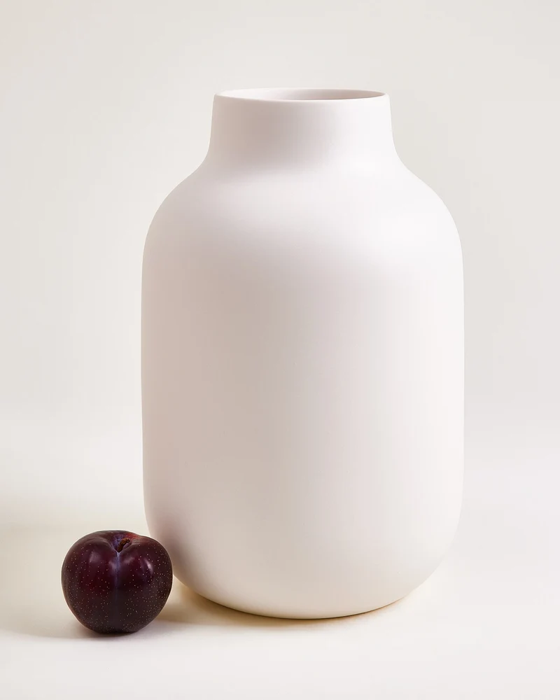 Nuno Vase L matt sand