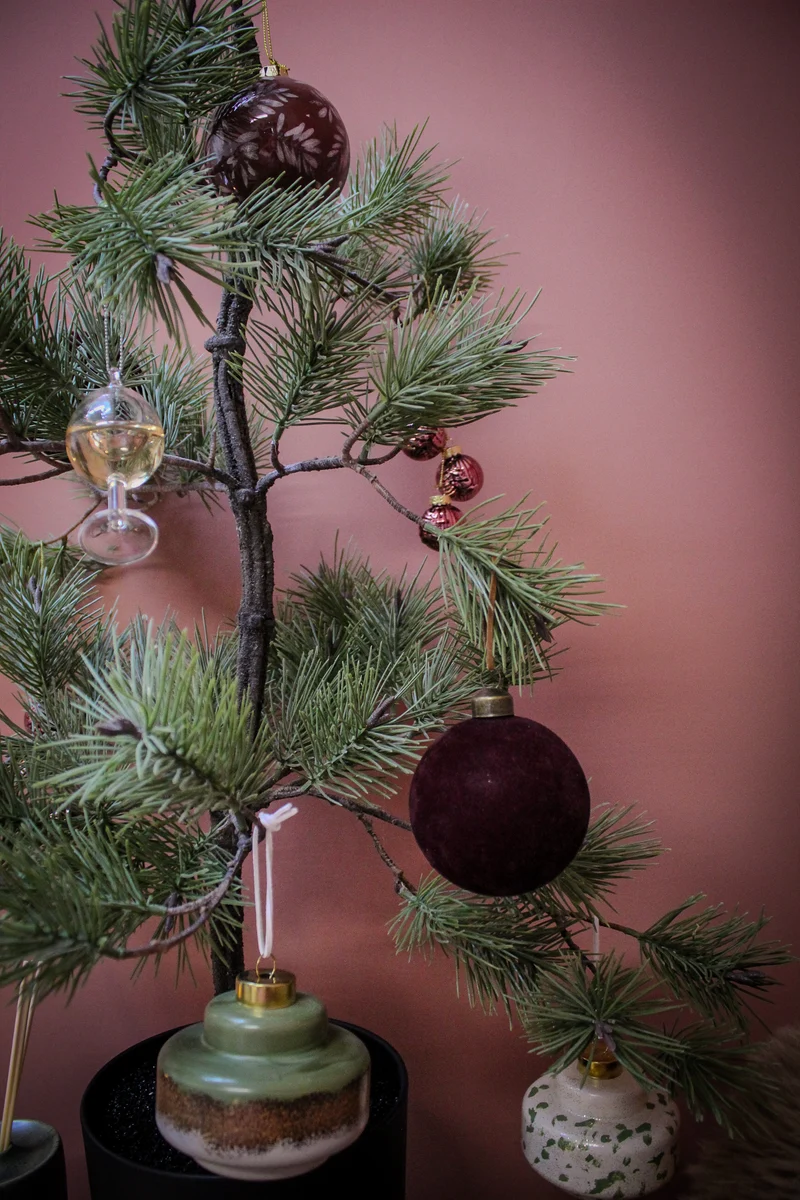 Needle pine tree in pot Ester white green 95cm