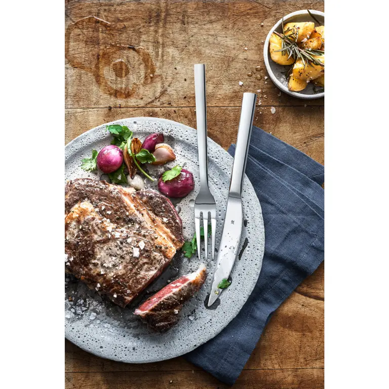 WMF Steakbesteckset Nuova - 12-teilig / 6 Personen