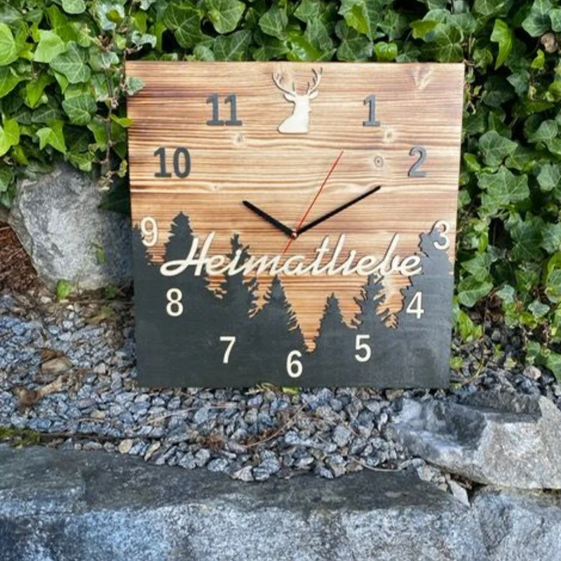 Schwarzwald Clock